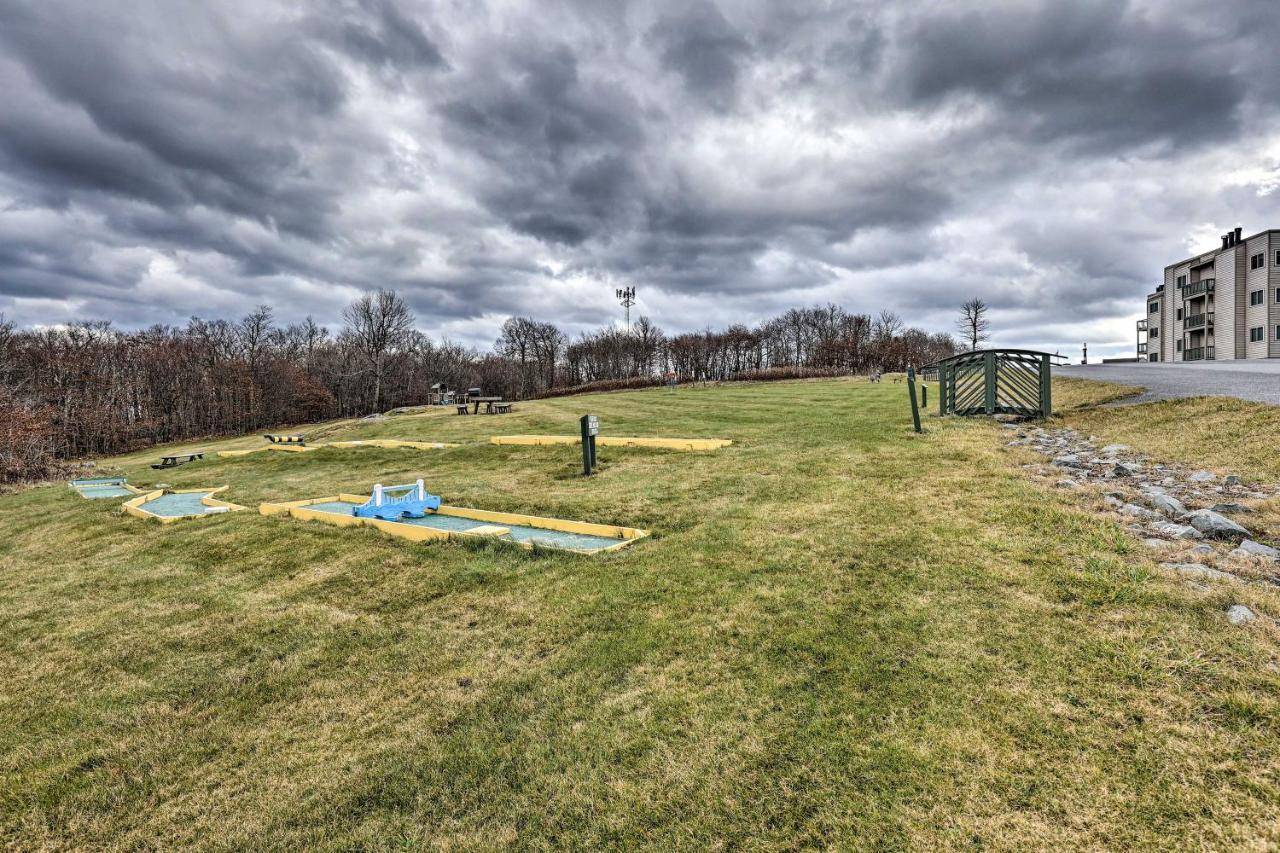 Beech Mountain Resort Condo With Pool Access And Views Eksteriør bilde