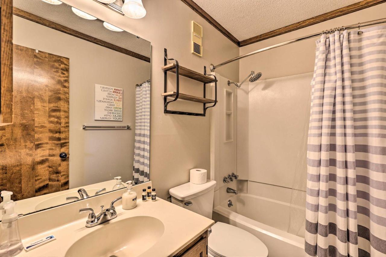 Beech Mountain Resort Condo With Pool Access And Views Eksteriør bilde
