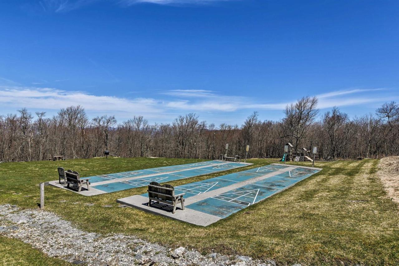 Beech Mountain Resort Condo With Pool Access And Views Eksteriør bilde